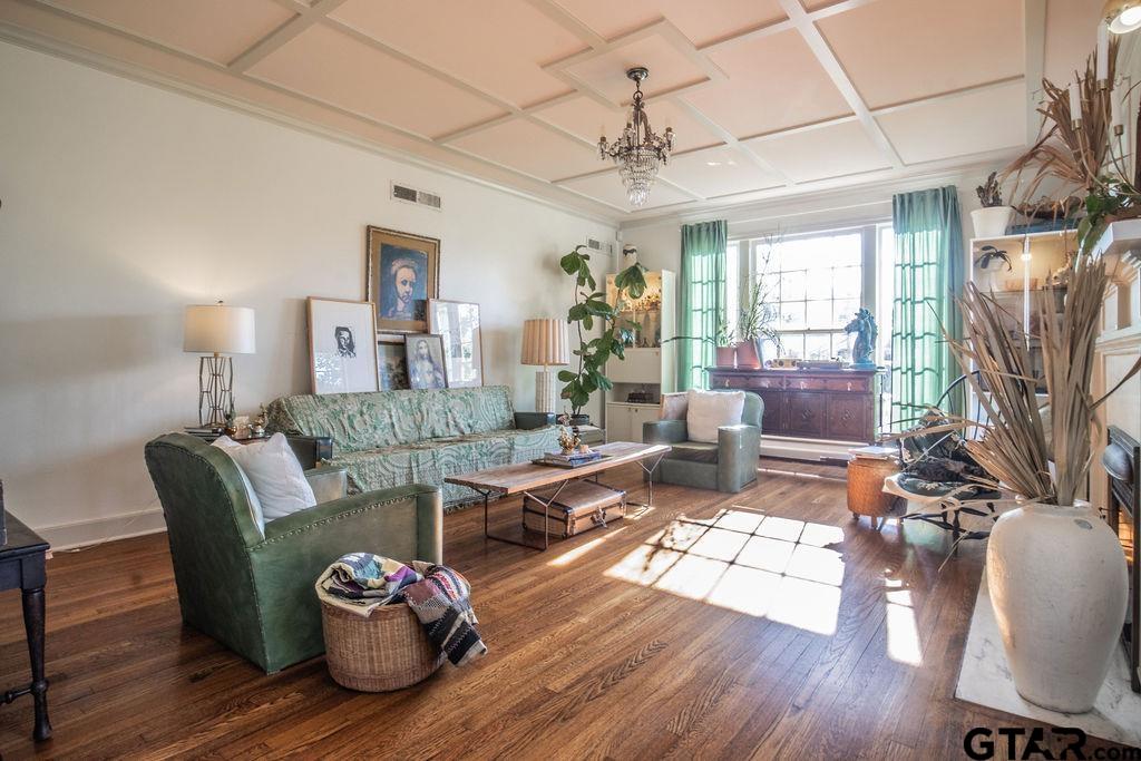 401 East 3rd Street Tyler, TX 75701 - Photo 3 of 47