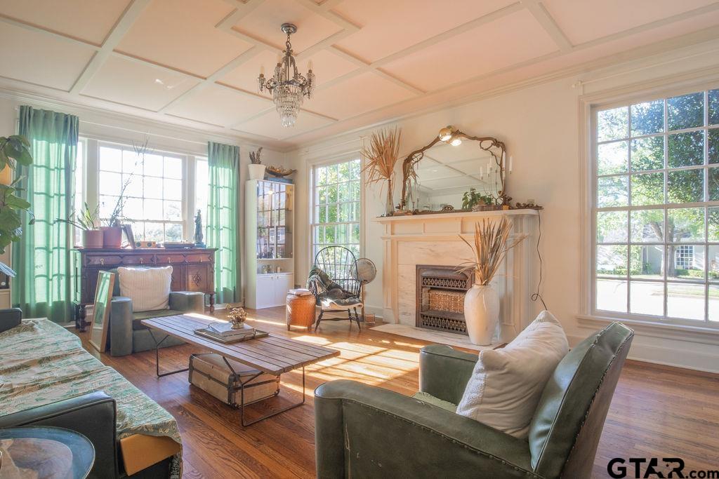 401 East 3rd Street Tyler, TX 75701 - Photo 4 of 47