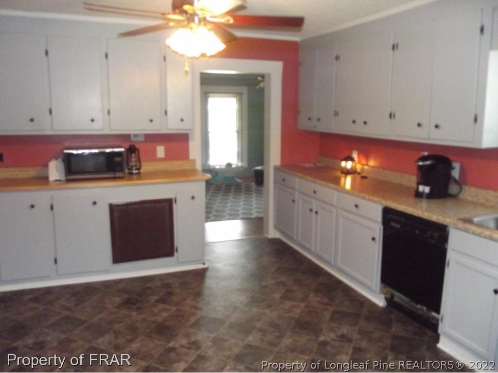 5327 Edwards Road Sanford, NC 27332 - Photo 6 of 15 Gallery Image 6