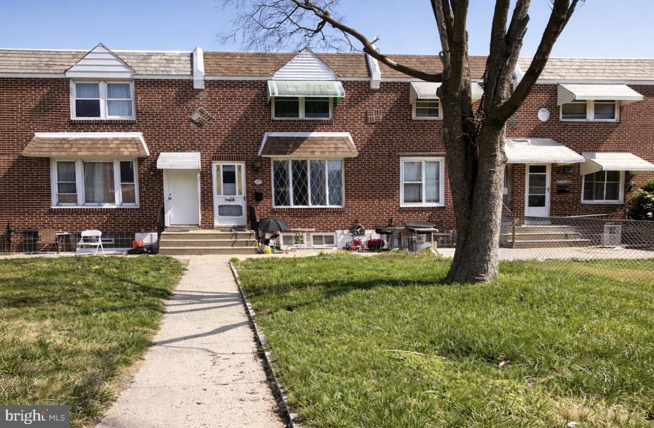 2135 McKinley Street Philadelphia, PA 19149 - Photo 1 of 15