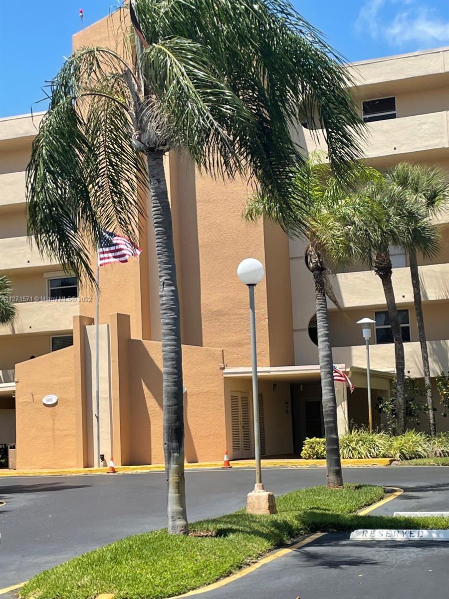 6461 Northwest 2nd Avenue, Unit FIVE Boca Raton, FL 33487 - Photo 10 of 19 Gallery Image 10