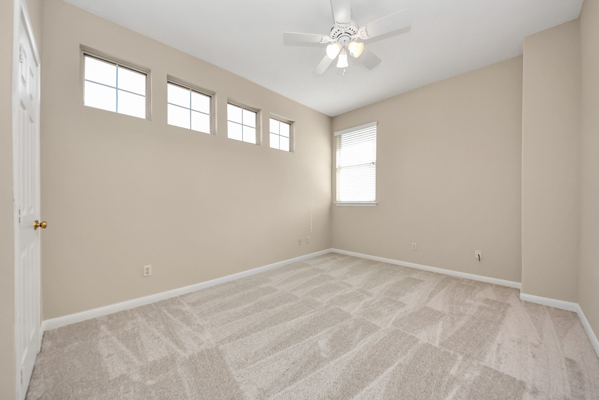 18963 Candlelight Crescent Road Spring, TX 77388 - Photo 32 of 33 The bedroom is filled with natural light, thanks to well placed multiple windows.