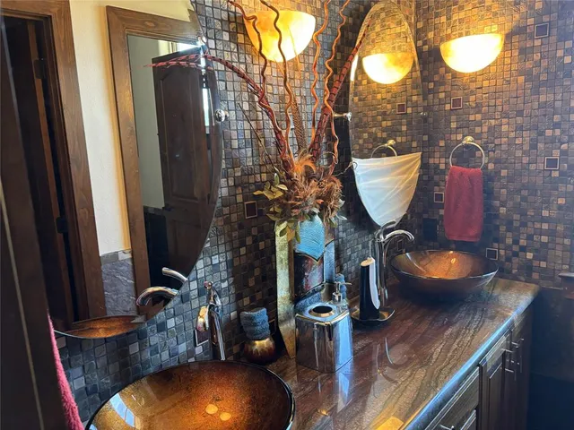 $1,195,199 | 1252 Briar Court, Whitney, TX 76692