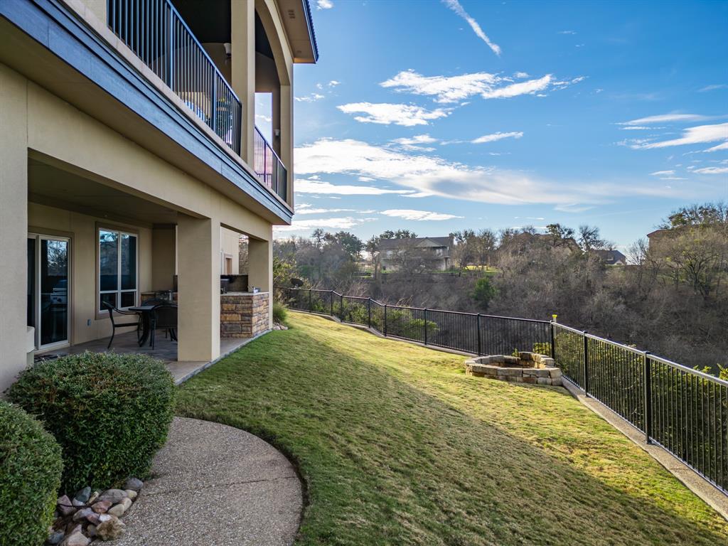 1252 Briar Court Whitney, TX 76692 - Photo 10 of 36 a view of a swimming pool with a yard