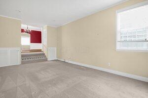 43 North Stanwood Road Columbus, OH 43209 - Photo 12 of 40 stanwoodliving2