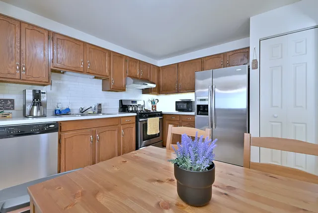 $329,000 | 509 Aberdeen Lane, Unit C, Prospect Heights, IL 60070