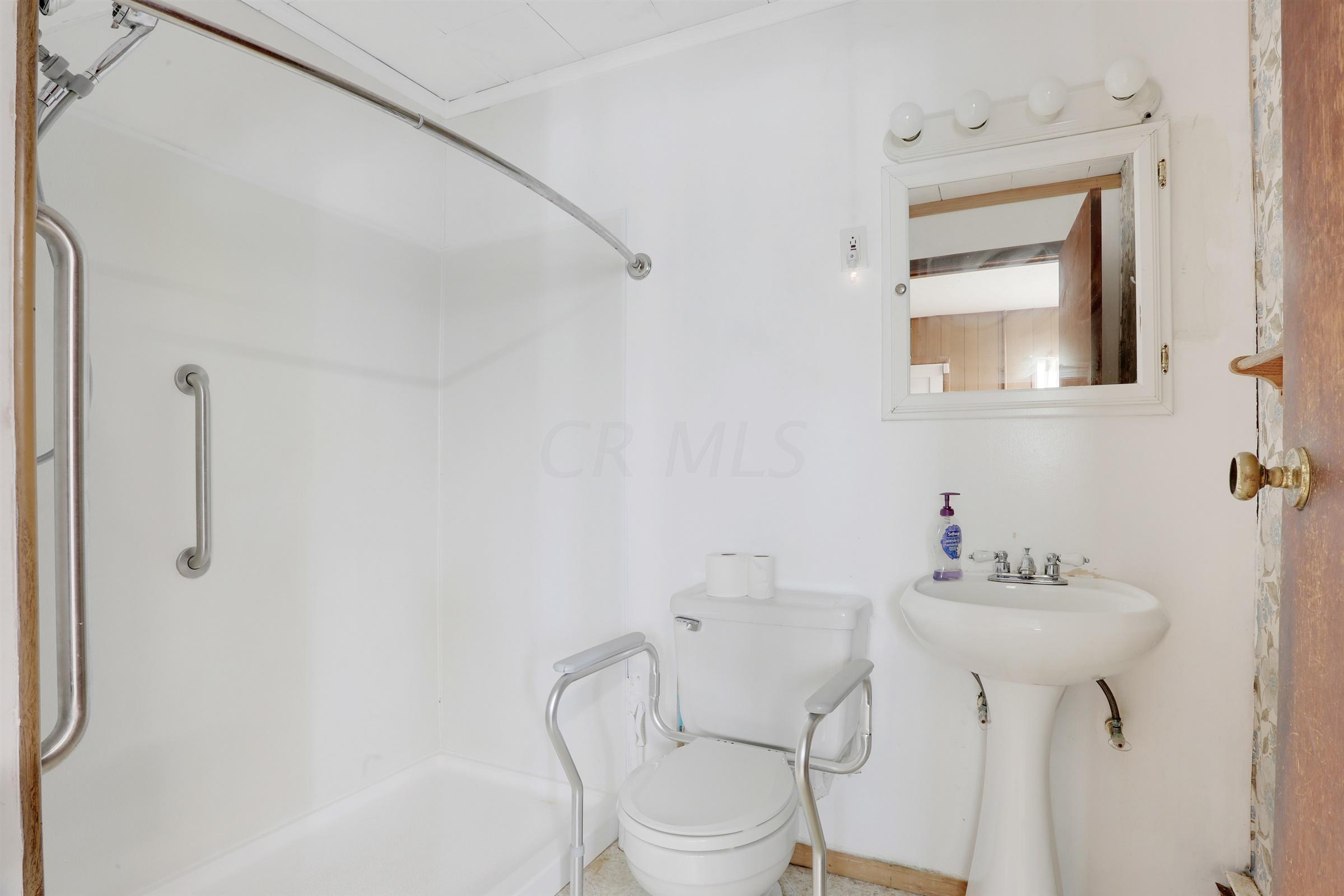 1020 Rumsey Road Columbus, OH 43207 - Photo 17 of 28 Gallery Image 17