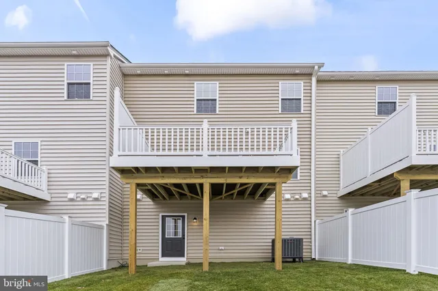 $449,900 | 106-23683 Dragonfly Lane, Leonardtown, MD 20650