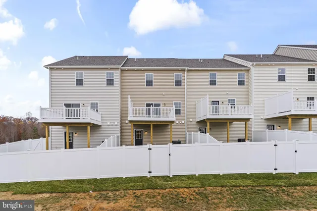 $449,900 | 106-23683 Dragonfly Lane, Leonardtown, MD 20650