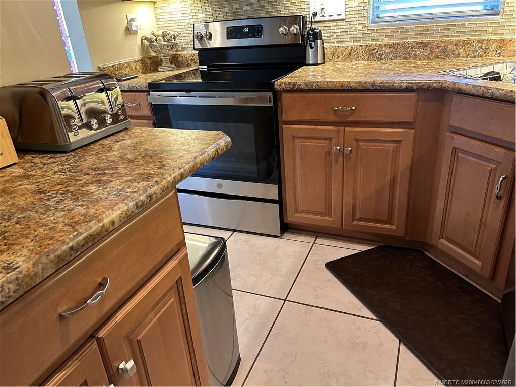 1907 Southwest Palm City Road, Unit 4E Stuart, FL 34994 - Photo 18 of 48 Gallery Image 18
