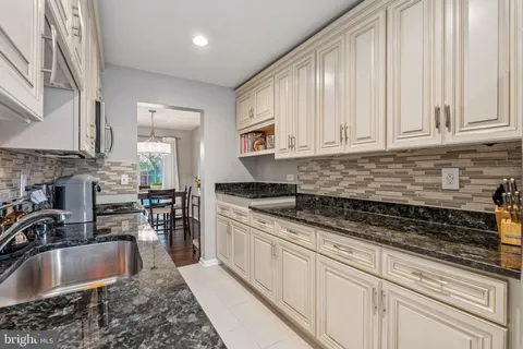 $519,500 | 7 Cornerwood Court, Gaithersburg, MD 20878