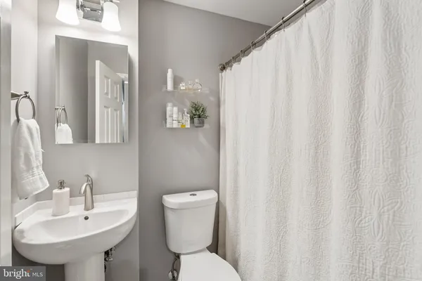 $519,500 | 7 Cornerwood Court, Gaithersburg, MD 20878