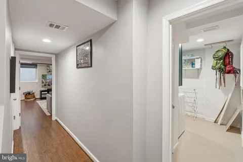 $519,500 | 7 Cornerwood Court, Gaithersburg, MD 20878