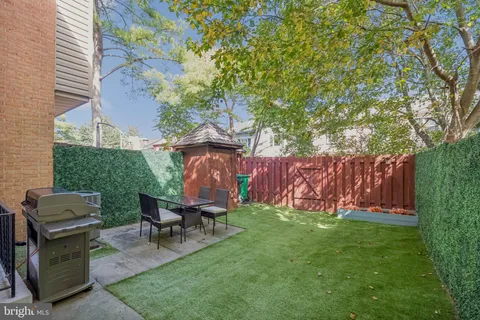 $519,500 | 7 Cornerwood Court, Gaithersburg, MD 20878