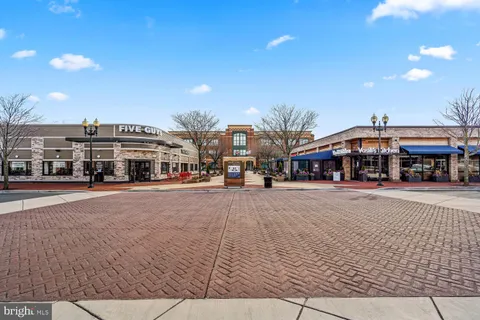 $519,500 | 7 Cornerwood Court, Gaithersburg, MD 20878