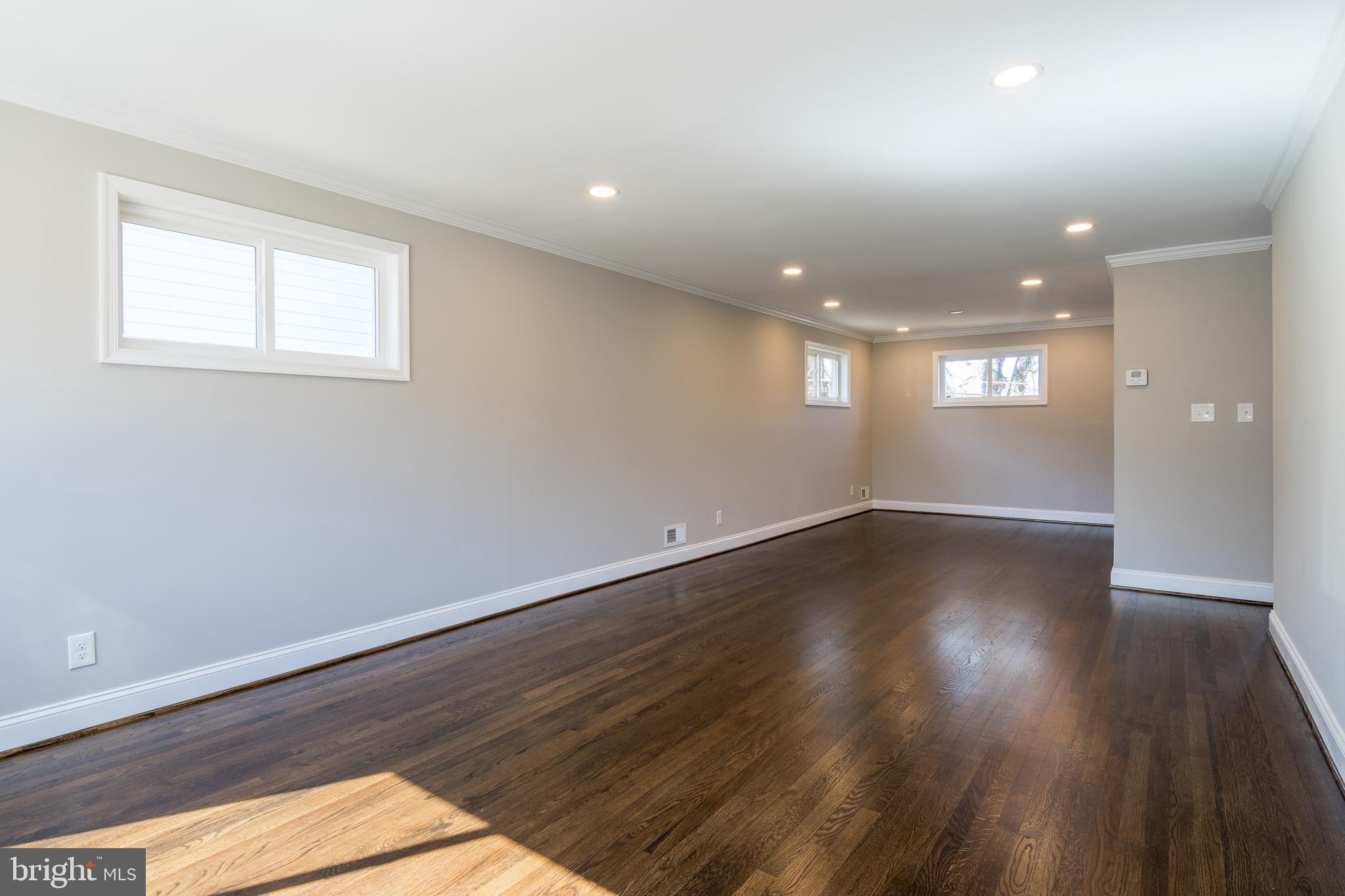 3808 Milford Mill Road Baltimore, MD 21244 - Photo 4 of 36 Gallery Image 4