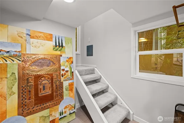 $1,000,000 | 9238 50th Place West, Mukilteo, WA 98275