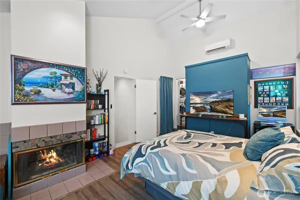 $1,000,000 | 9238 50th Place West, Mukilteo, WA 98275