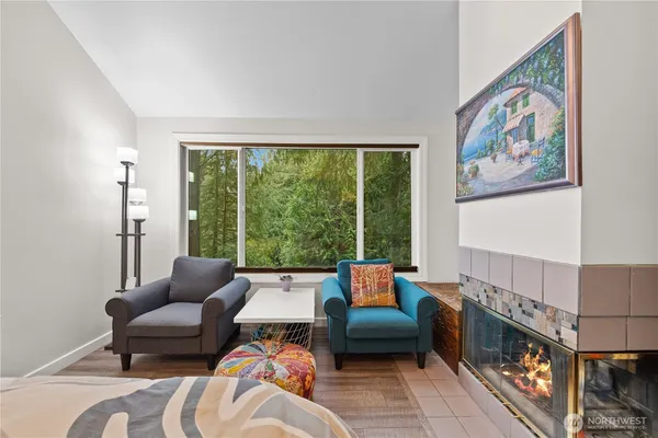 $1,000,000 | 9238 50th Place West, Mukilteo, WA 98275