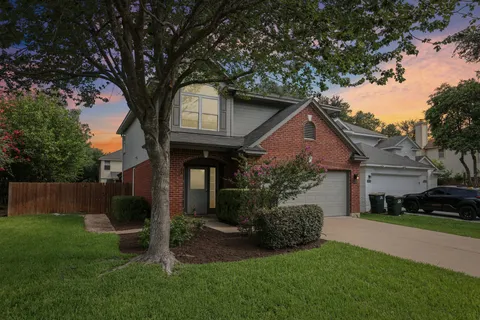 $525,000 | 7400 Peabody Drive, Austin, TX 78729