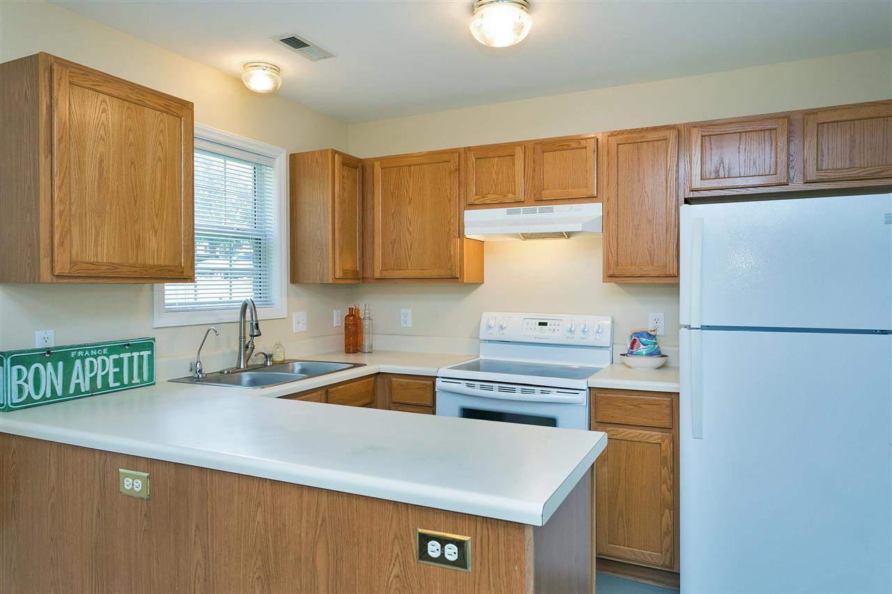 3413 Wellington Ridge Loop, Unit 1ST FLOOR RIGHT Cary, NC 27518 - Photo 11 of 25 Photo 11