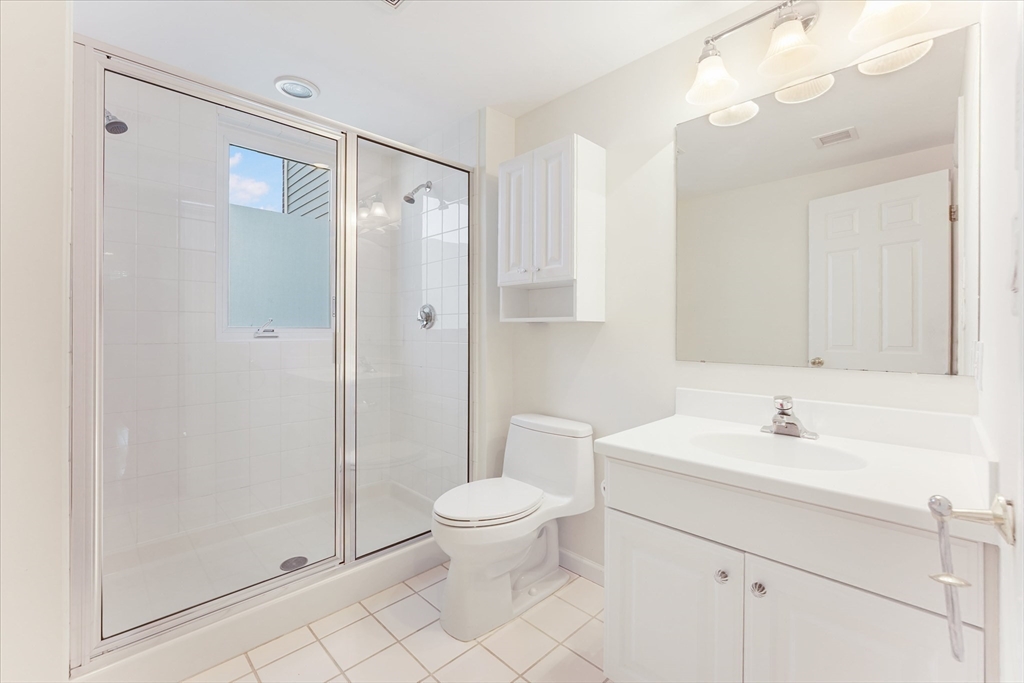 55 Chelsea Street, Unit 55 Boston, MA 02129 - Photo 12 of 22