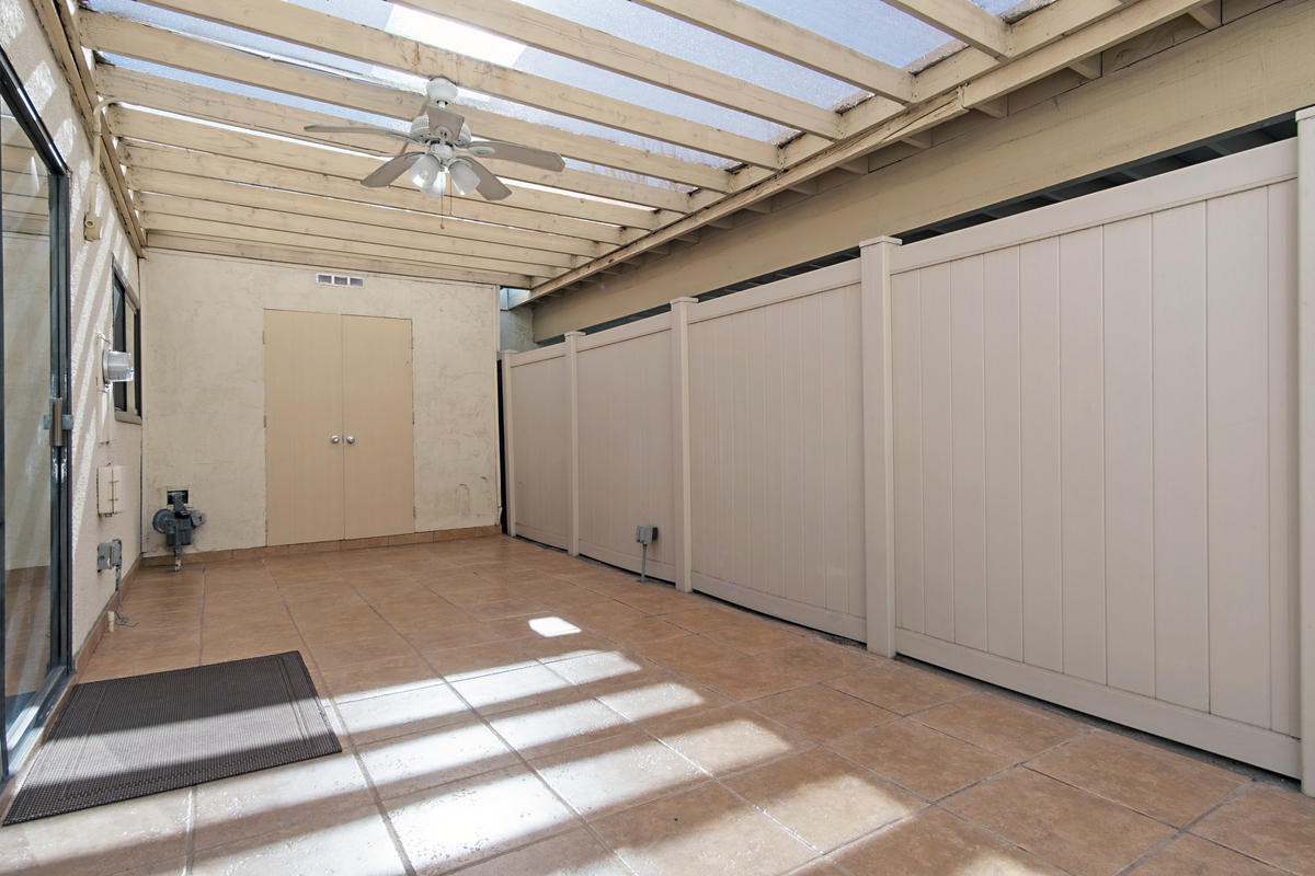 35984 Novio Court Rancho Mirage, CA 92270 - Photo 2 of 31 2_9651126_118236_BPO-118236-102