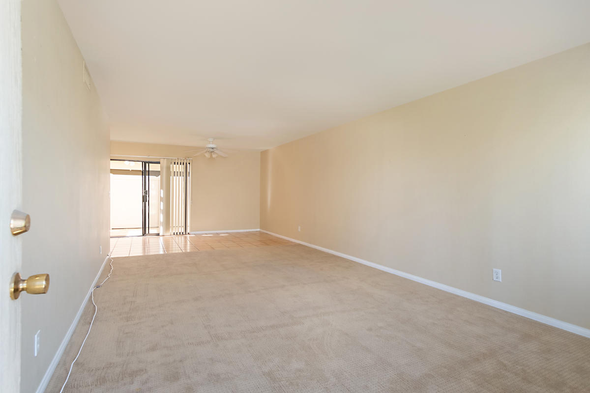 35984 Novio Court Rancho Mirage, CA 92270 - Photo 5 of 31 5_9651111_118236_BPO-118236-105