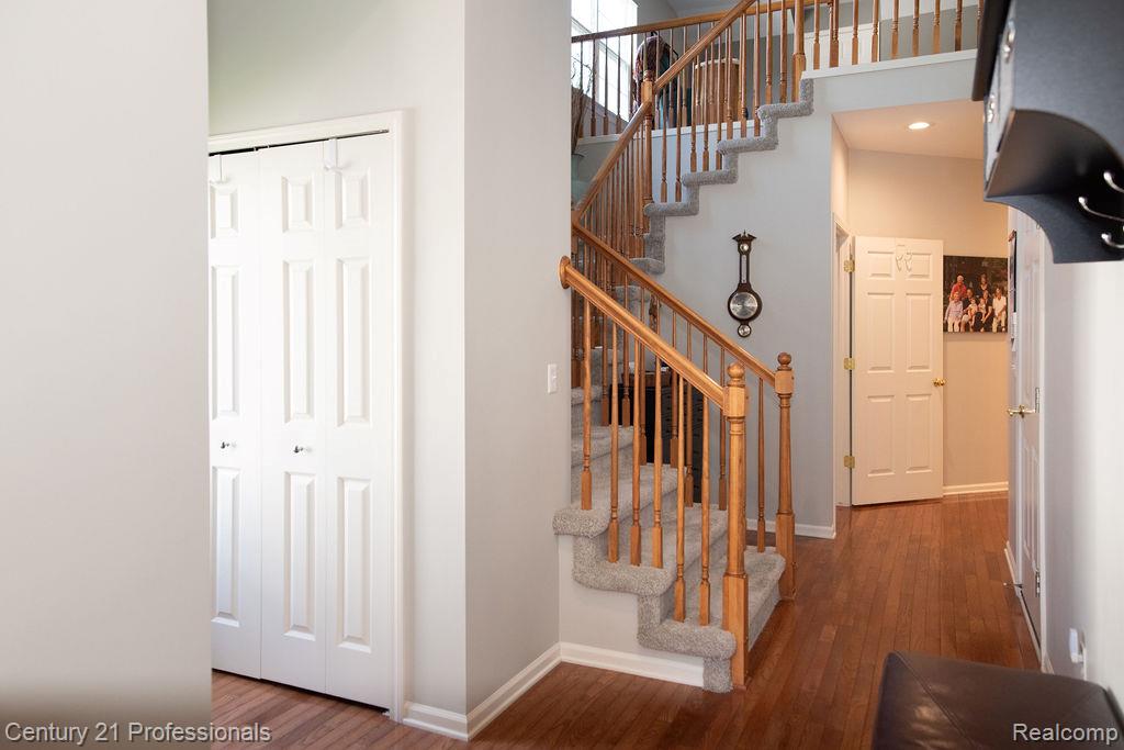 767 East Bluff Court Rochester Hills, MI 48306 - Photo 16 of 52