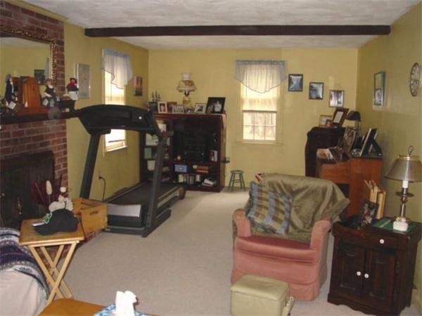 86 South Harbor Road Townsend, MA 01469 - Photo 7 of 11