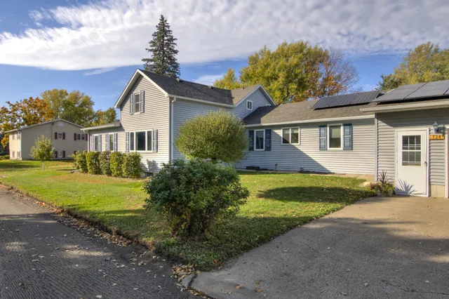 $349,000 | 724 Washington Avenue, Wabasha, MN 55981
