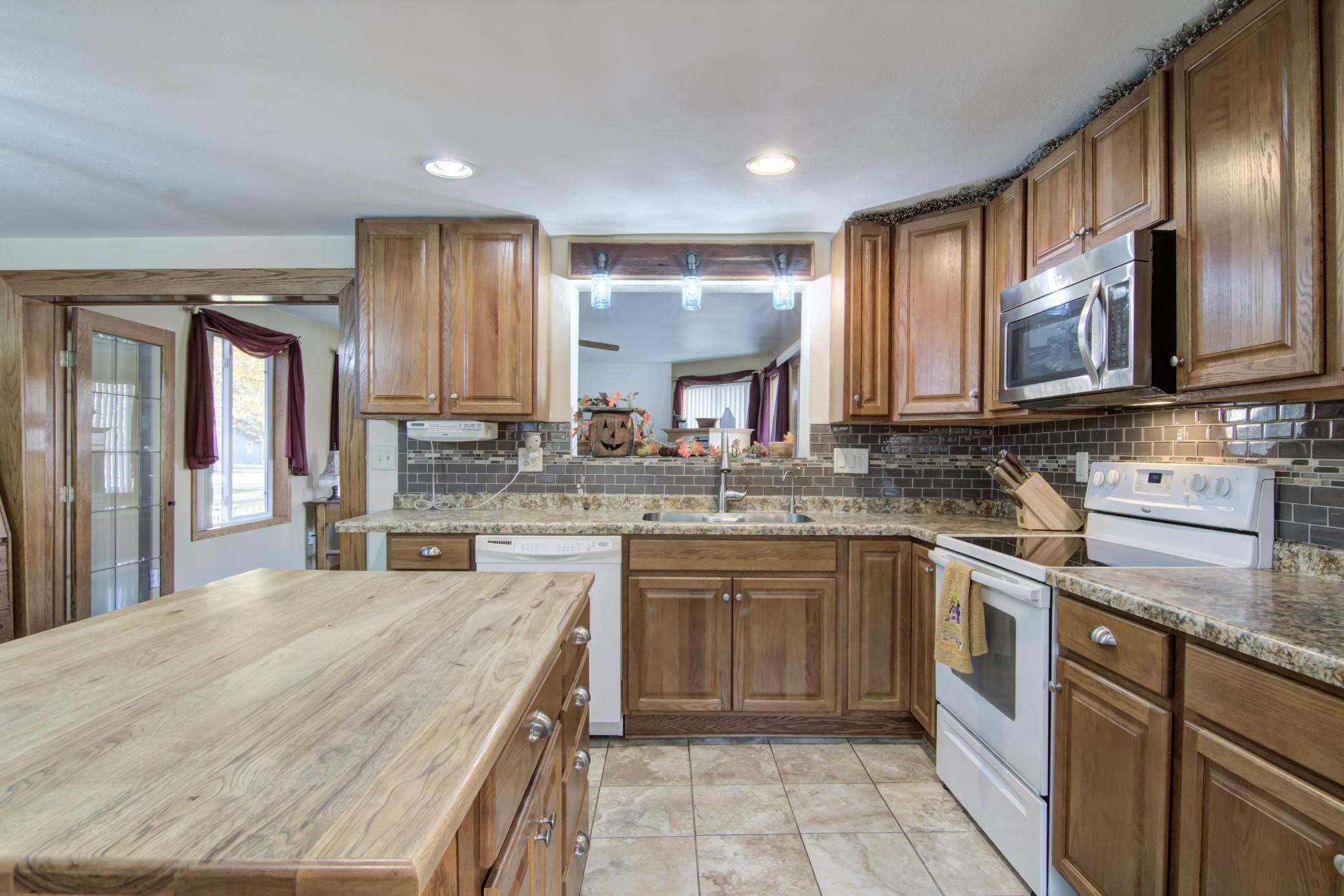 724 Washington Avenue Wabasha, MN 55981 - Photo 12 of 30