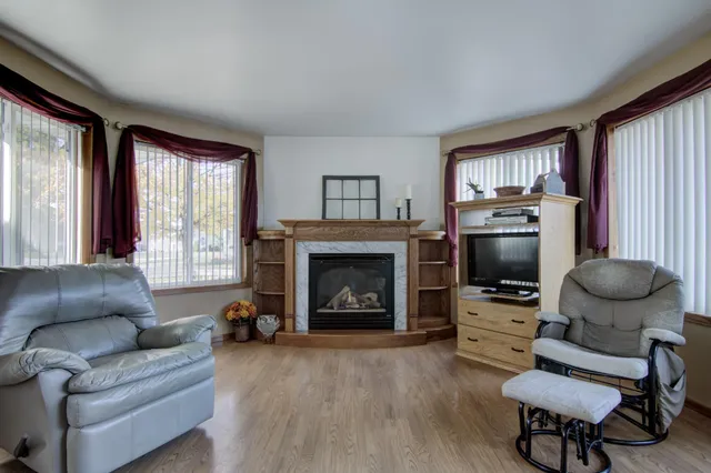 $349,000 | 724 Washington Avenue, Wabasha, MN 55981