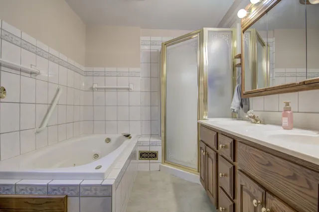 $349,000 | 724 Washington Avenue, Wabasha, MN 55981