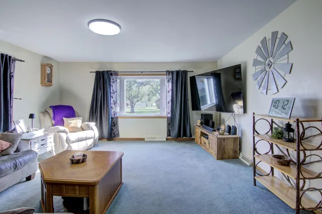 $349,000 | 724 Washington Avenue, Wabasha, MN 55981