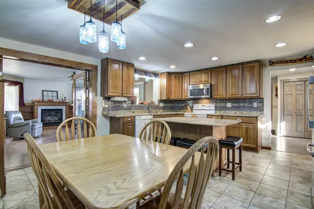 $349,000 | 724 Washington Avenue, Wabasha, MN 55981