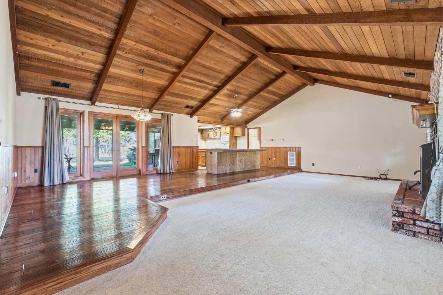 7176 East Butler Avenue Fresno, CA 93737 - Photo 9 of 76