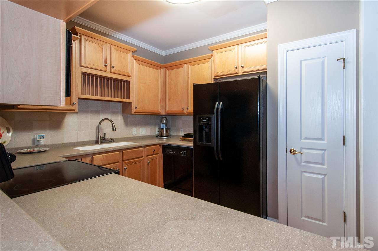 7520 Lead Mine Road, Unit 106 Raleigh, NC 27615 - Photo 8 of 30