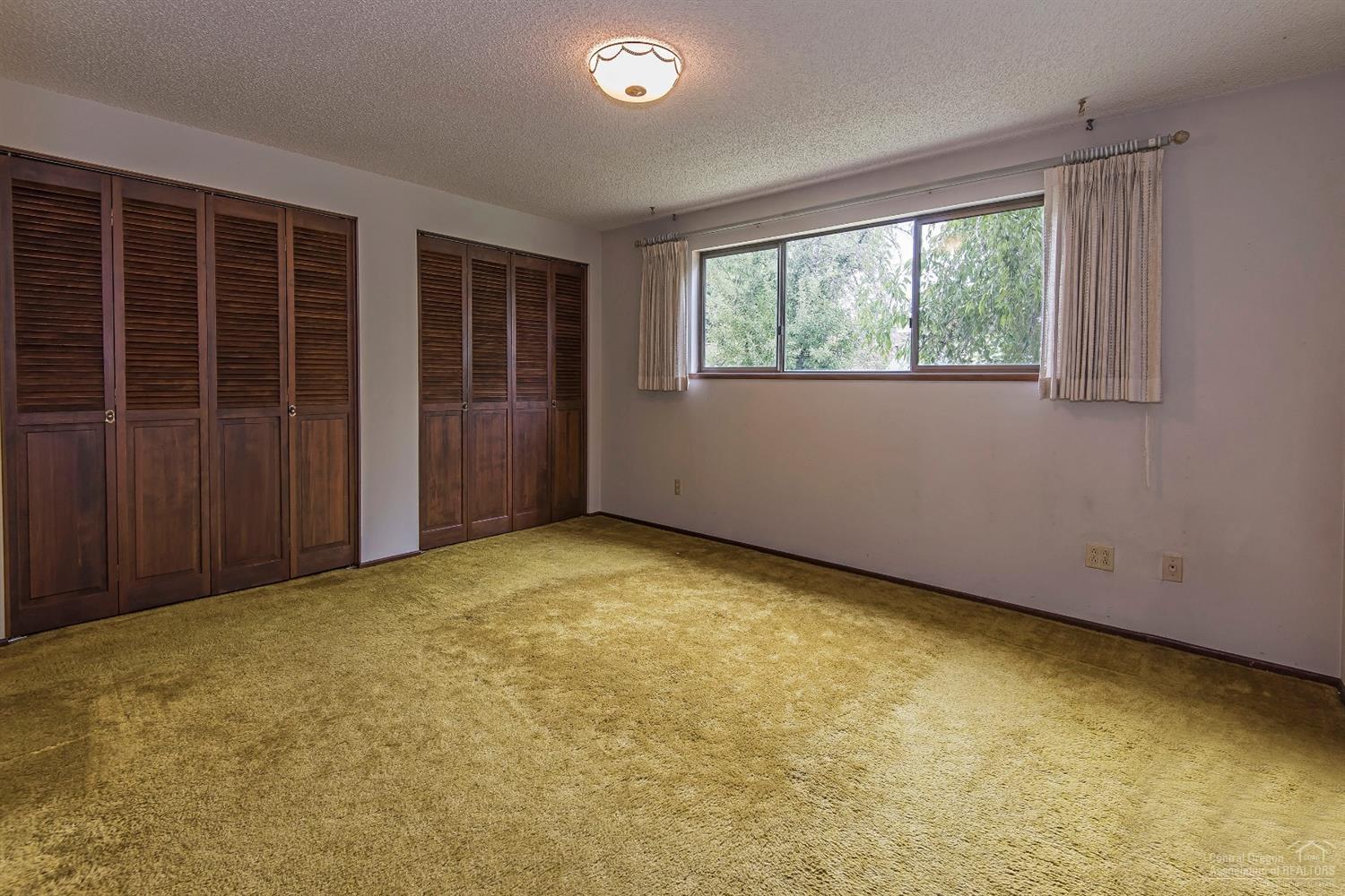 760 Northeast Innes Lane Bend, OR 97701 - Photo 10 of 22 Additional Photo