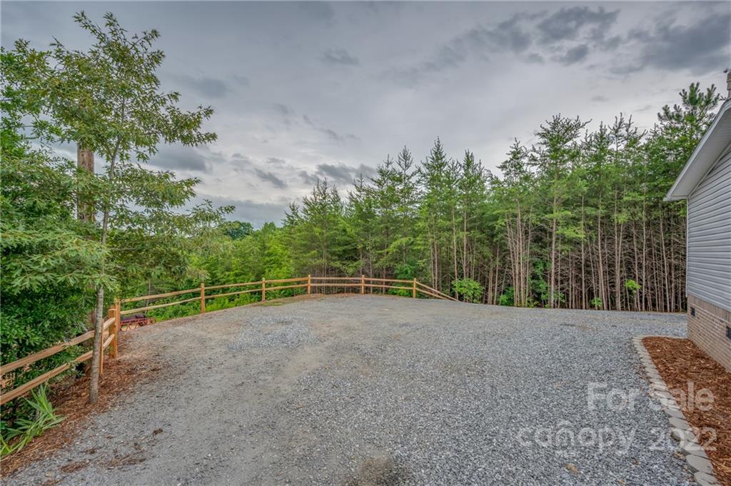 628 Hamilton Road Rutherfordton, NC 28139 - Photo 7 of 35 a view of a backyard