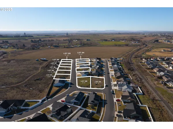 $99,900 | 573 Southwest Desert Sky Drive, Unit 89, Hermiston, OR 97838