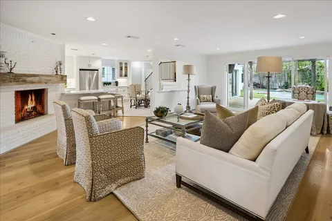 $1,250,000 | 7910 Del Monte Drive, Houston, TX 77063