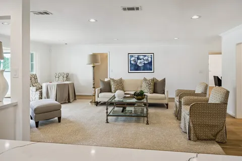 $1,250,000 | 7910 Del Monte Drive, Houston, TX 77063