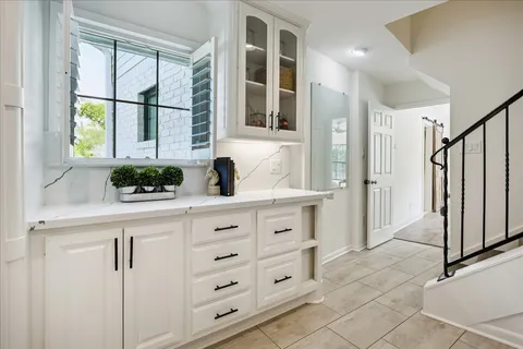 $1,250,000 | 7910 Del Monte Drive, Houston, TX 77063