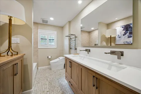 $1,250,000 | 7910 Del Monte Drive, Houston, TX 77063