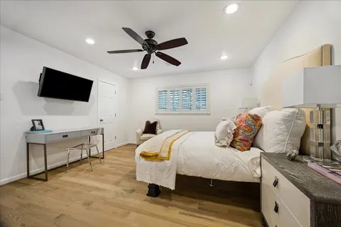 $1,250,000 | 7910 Del Monte Drive, Houston, TX 77063