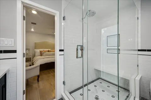 $1,250,000 | 7910 Del Monte Drive, Houston, TX 77063