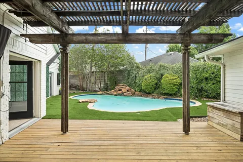 $1,250,000 | 7910 Del Monte Drive, Houston, TX 77063