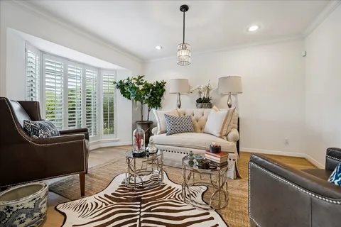 $1,250,000 | 7910 Del Monte Drive, Houston, TX 77063