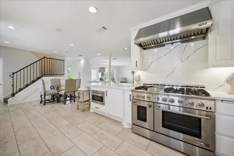 $1,250,000 | 7910 Del Monte Drive, Houston, TX 77063